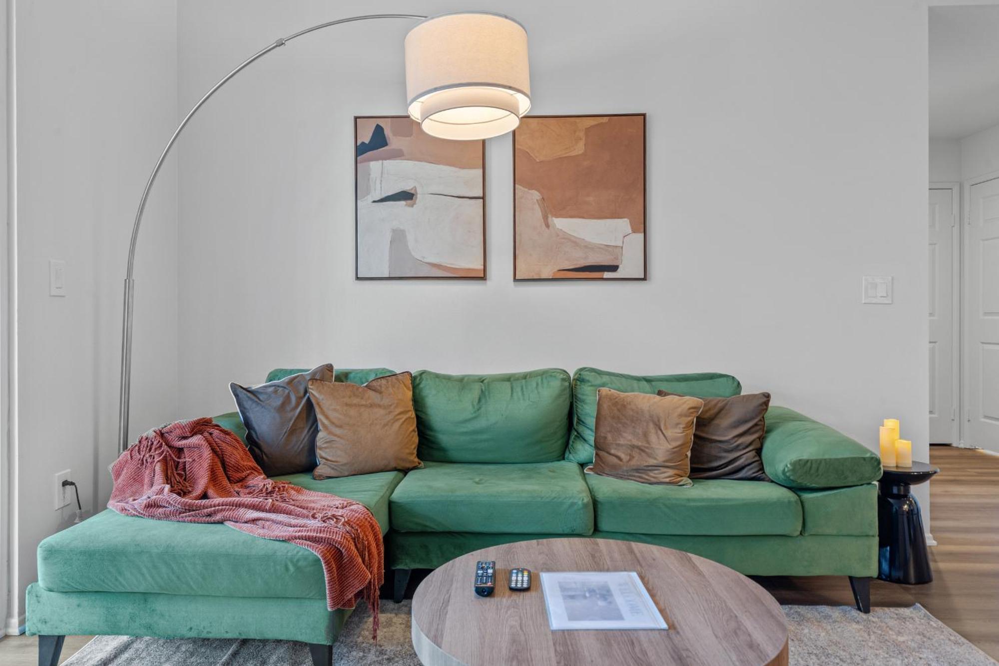 Spacious 2bdr In Marina Del Rey Apartment